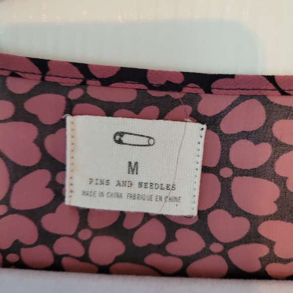 Pins and Needles Womens Ruffled Shoulder Blouse - Picture 4 of 5